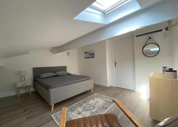 Appartement T2 Au Centre Ville De Sanary Sur Mer